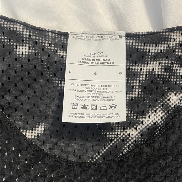 Nike Black Reversible Tank Top for Kids - Picture 4 of 8